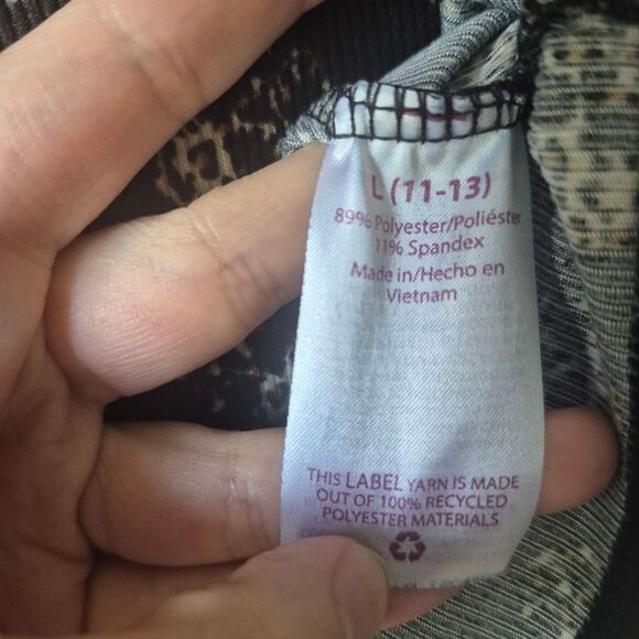 No Boundaries Skull Ribbed Crewneck Short Sleeve Tee Juniors Size Large (11-13) - Picture 5 of 5